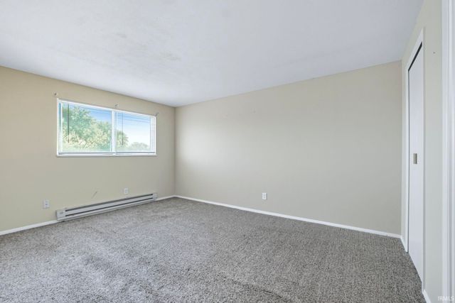 2937 Westbrook Dr Apt 401A, Fort Wayne, IN 46805