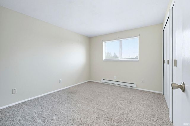 2937 Westbrook Dr Apt 401A, Fort Wayne, IN 46805