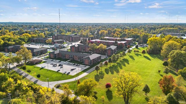 2937 Westbrook Dr Apt 401A, Fort Wayne, IN 46805