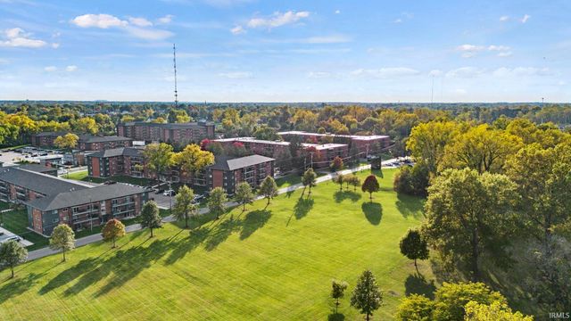 2937 Westbrook Dr Apt 401A, Fort Wayne, IN 46805