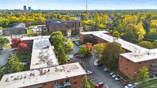 2937 Westbrook Dr Apt 401A, Fort Wayne, IN 46805