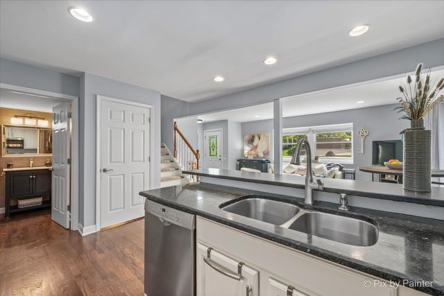 884 Bristol Drive 0, Barrington, IL 60010
