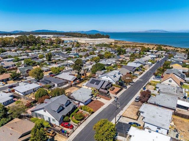 318 Linda Drive, San Pablo, CA 94806