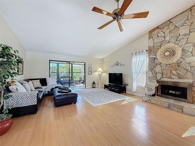 9981 EAGLES PT CIRCLE 4, Port Richey, FL 34668