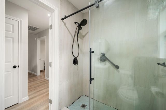 5147 Castle Creek Lane, Houston, TX 77053