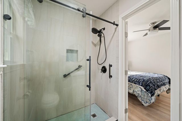 5147 Castle Creek Lane, Houston, TX 77053