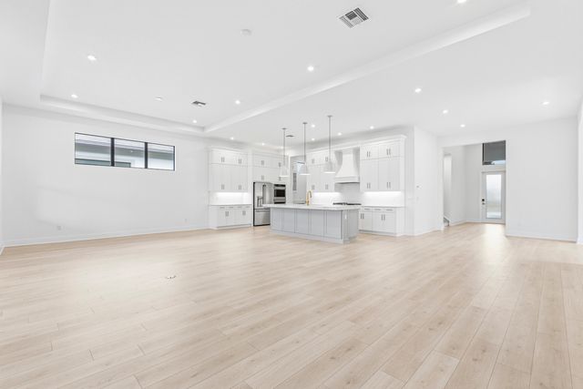 9525 St Germain Drive, Palm Beach Gardens, FL 33412