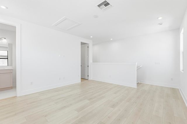 9525 St Germain Drive, Palm Beach Gardens, FL 33412