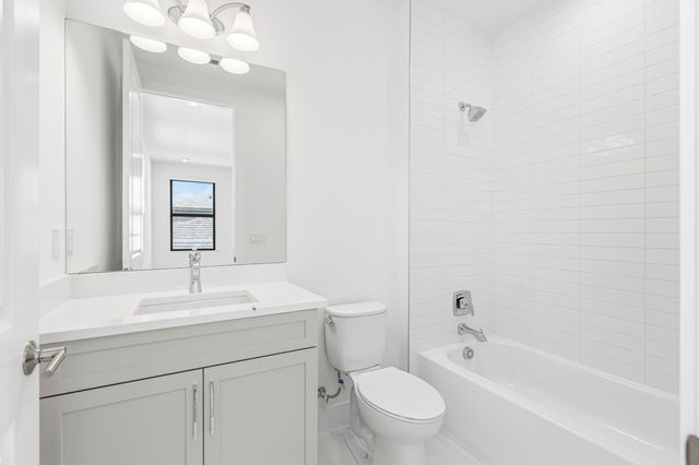 9525 St Germain Drive, Palm Beach Gardens, FL 33412