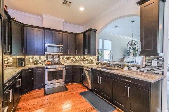 2014 Mcllhenny Street, Houston, TX 77004