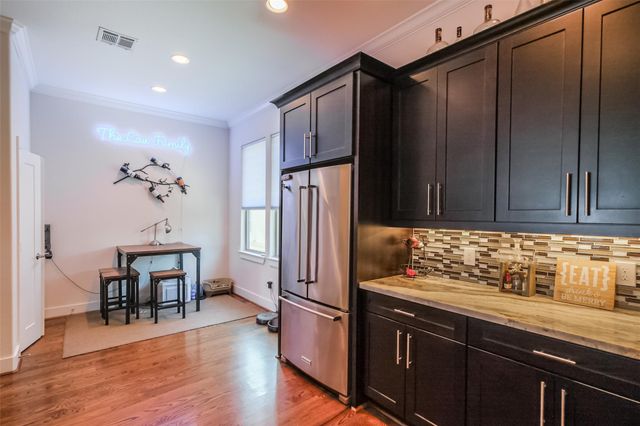 2014 Mcllhenny Street, Houston, TX 77004