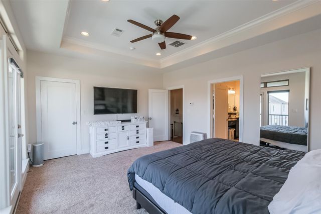 2014 Mcllhenny Street, Houston, TX 77004