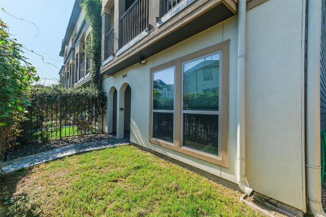 2014 Mcllhenny Street, Houston, TX 77004