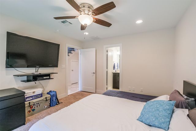 2014 Mcllhenny Street, Houston, TX 77004