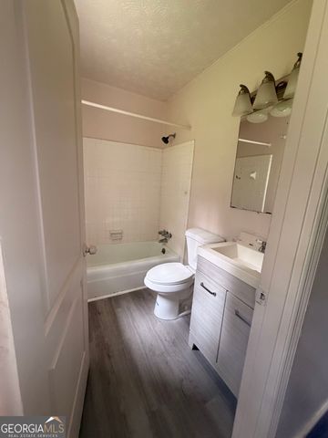6451 Valley Dale Drive, Riverdale, GA 30274