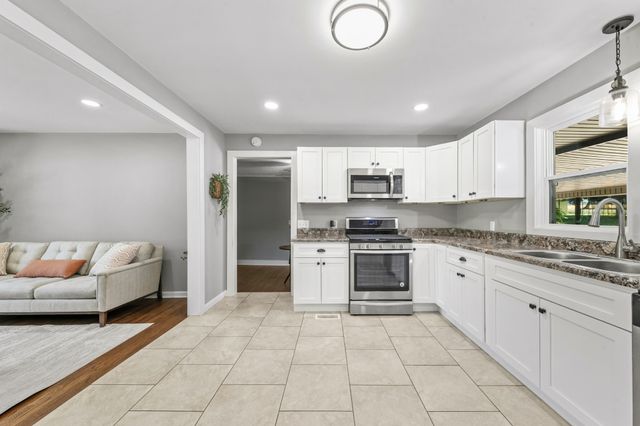 916 Battery Dr, Lewisburg, TN 37091