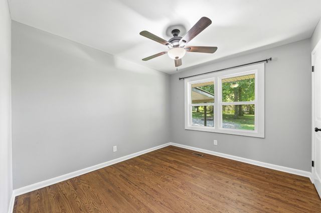 916 Battery Dr, Lewisburg, TN 37091