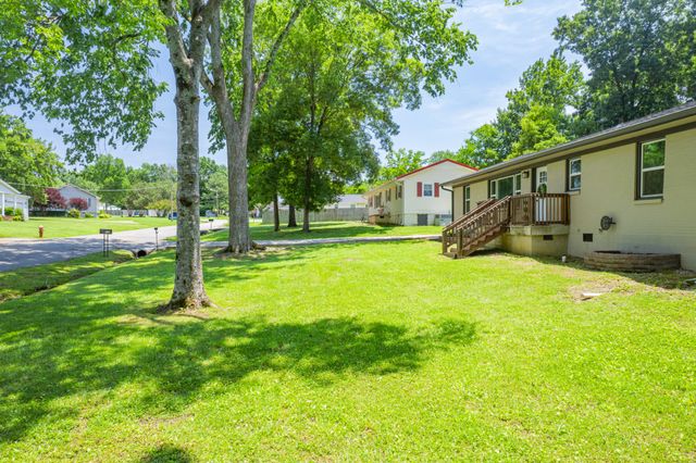 916 Battery Dr, Lewisburg, TN 37091