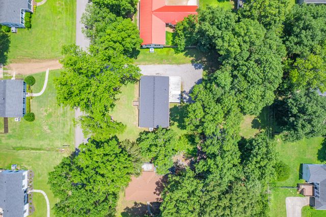 916 Battery Dr, Lewisburg, TN 37091
