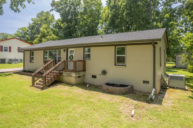 916 Battery Dr, Lewisburg, TN 37091