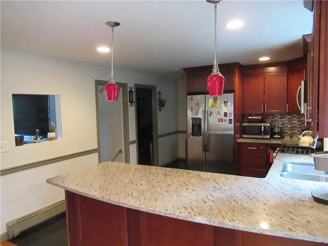 83 Locust Avenue, North Providence, RI 02911
