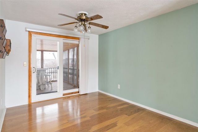 24 Ridge Meadows Drive, Ogden, NY 14559