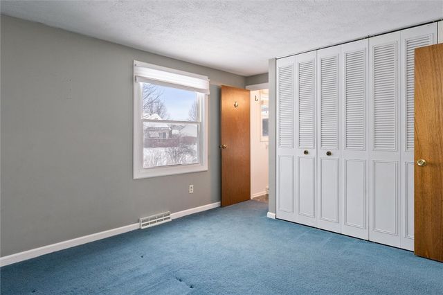 24 Ridge Meadows Drive, Ogden, NY 14559