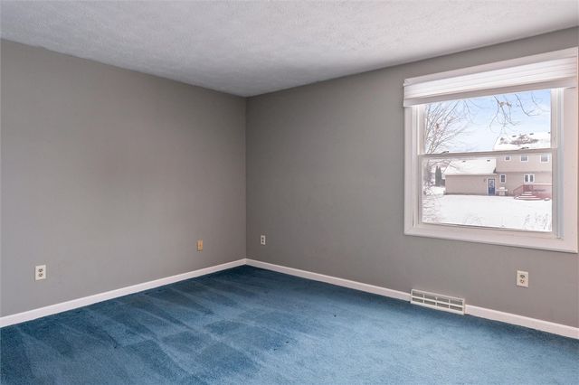 24 Ridge Meadows Drive, Ogden, NY 14559