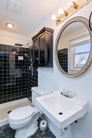 24 Ridge Meadows Drive, Ogden, NY 14559