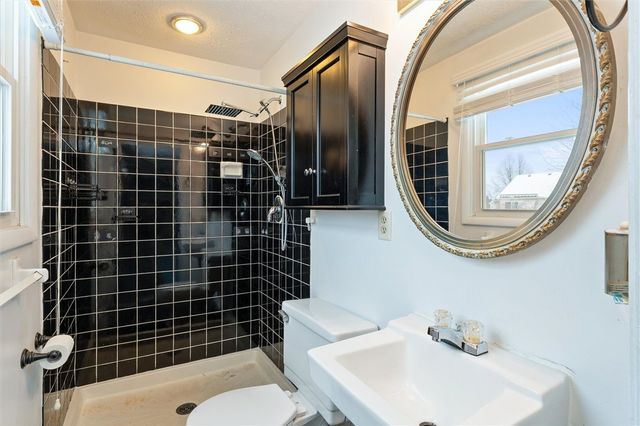 24 Ridge Meadows Drive, Ogden, NY 14559