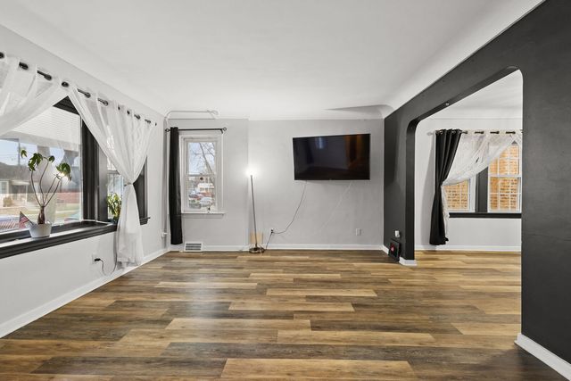 3601 Euclid Avenue, Berwyn, IL 60402