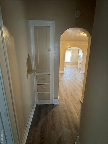 15760 Monte Vista Street, Detroit, MI 48238