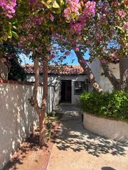 21815 Parker Place, Canoga Park, CA 91304