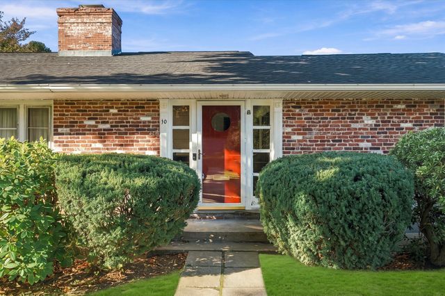 10 Davenport St, Worcester, MA 01610