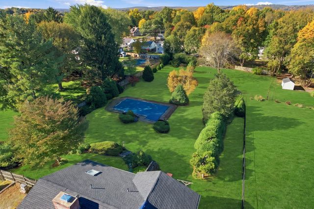 10 Davenport St, Worcester, MA 01610