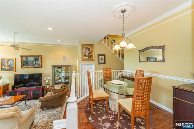 14 N Shadow Lane, Oakland, NJ 07436