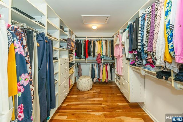 14 N Shadow Lane, Oakland, NJ 07436