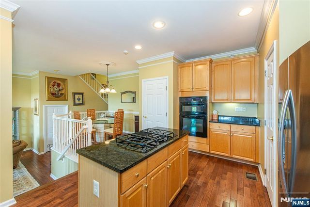 14 N Shadow Lane, Oakland, NJ 07436