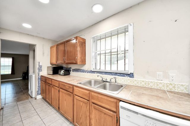 802 Avenue M, South Houston, TX 77587