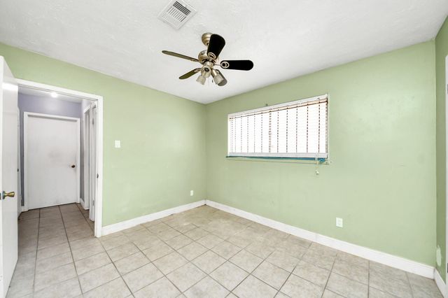 802 Avenue M, South Houston, TX 77587