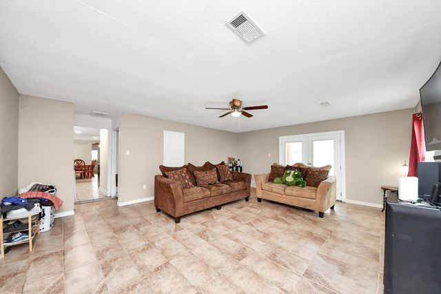 802 Avenue M, South Houston, TX 77587