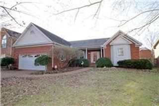 7521 Staffordshire Dr, Nashville, TN 37221
