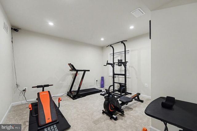 6420 HAWKEYE DR, King George, VA 22485