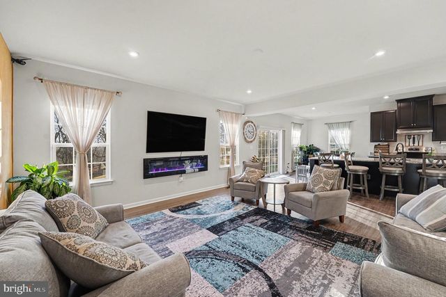 6420 HAWKEYE DR, King George, VA 22485