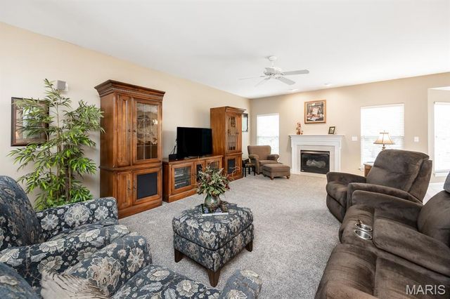 3449 Middlebury Way, Shiloh, IL 62221