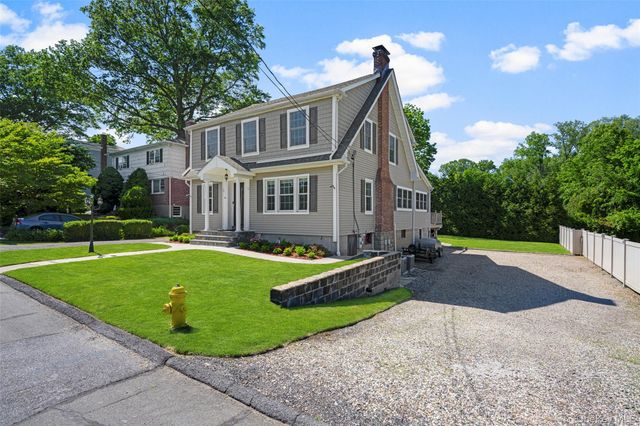 36 Hyatt Avenue, Harrison, NY 10528