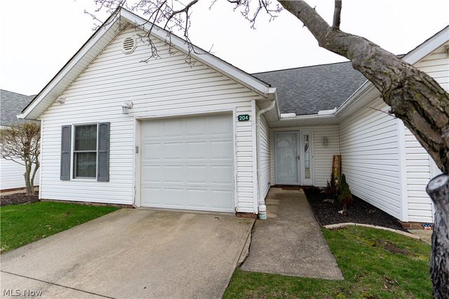 204 Harbor Ridge Lane, Fairport Harbor, OH 44077