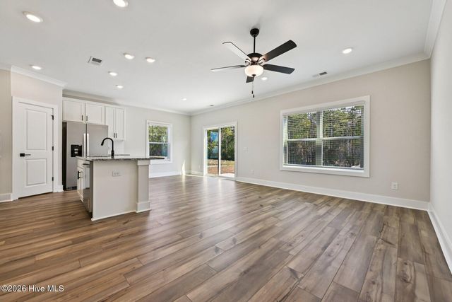 97 Commons View Drive, Hampstead, NC 28443