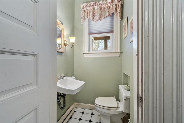 741 Salem Street, Lynnfield, MA 01940