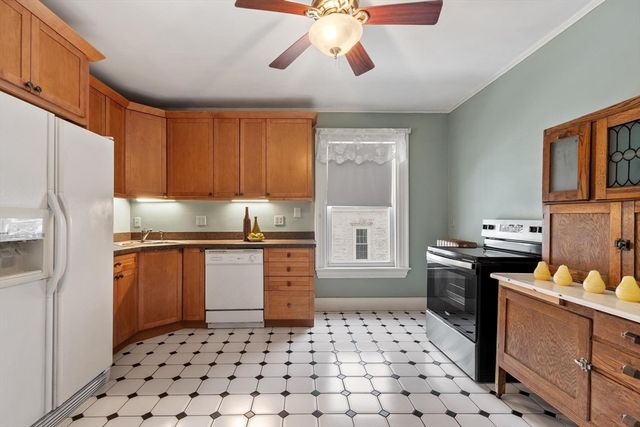 741 Salem Street, Lynnfield, MA 01940